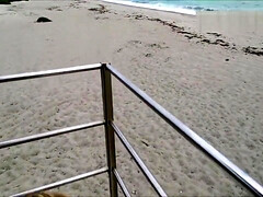 Amateur, Plage, Blonde, Mignonne, Gorge profonde, Faciale, Public, Chatte