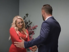 Большая жопа, Блондинки, Минет, Кончили внутрь, Собачьи, Натуральные сиськи, Наездница, Жена