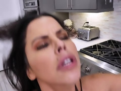 Collège université, Gode, En levrette, Poilue, Énorme, Embrassement, Seins naturels, Orgasme