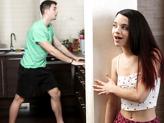 18 jahre, Grosser schwanz, Blasen, Europäisch, Hd, Riesenschwanz, Schwestern, Taboo