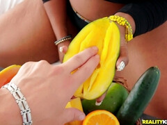 Grote mammen, Zwart, Pijpbeurt, Zwart, Interraciaal, Moeder die ik wil neuken, Naakt, Kut duiken