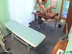 素人, 浮気者, カップル, 医者, バック, 指いじり, 看護婦, オフィス