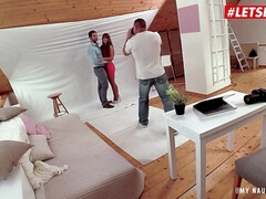 Chica, Culo grande, Verga grande, Rubia, Checa, Garganta profunda, Tetas naturales, Adolescente