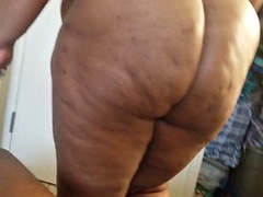 Amateur, Gros seins, Noire, Tir de sperme, Noir ébène, Mère que j'aimerais baiser, Mamelons, Nénés