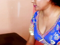 Asiatique, Gros cul, Gros seins, Sucer une bite, Plantureuse, Indienne, Mère que j'aimerais baiser, Réalité