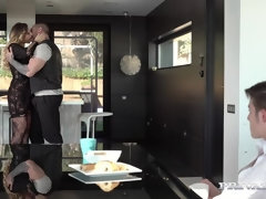 Braunhaarige, Besamung, Frau frau mann, Hardcore, Lingerie, Muschi, Russisch, Rasiert