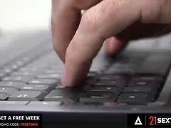 イく瞬間, イマラチオ, バック, 足, フェティッシュ, 足フェチ, ラフ, 叫ぶ