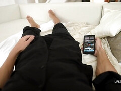 Anaal, Lieveling, Pijpbeurt, Bruinharig, Vingeren, Pornster, Gezichtspunt, Tieten likken