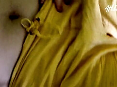 Asiatisch, Bisexuell, Behaart, Handjob, Indisch, Höschen, Muschi, Eng