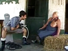 Grosse titten, Aufs gesicht abspritzen, Oma, Reif, Natürlichen titten