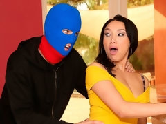 Anal, Asiático, Culo, Mamada, Morena, Atrapados, Estilo perrito, Madres para coger