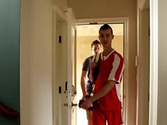 18 летние, Анальный секс, Из жопы в рот, Брюнетки, Глубокая глотка, Собачьи, Мускулы, Молоденькие