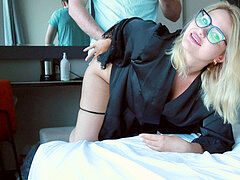 Leie, In den arsch, Grosser schwanz, Brille, Milf, Mutti, Russisch, Stiefmutter