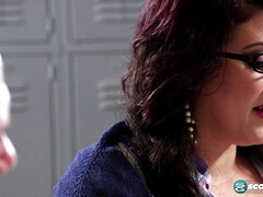 フェラチオ, 眼鏡, 手コキする, Hd, ヒール, 天然, 自然山雀, オッパイの