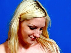 Enthousiasteling, Slaapkamer, Blond, Slipje, Geschoren, Mager, Alleen, Oud