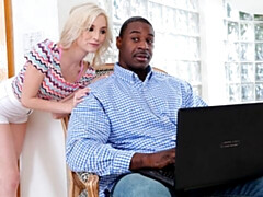 Verga grande, Rubia, Mamada, Estilo perrito, Tetas naturales, Pequeña, Cabello corto, Flaco