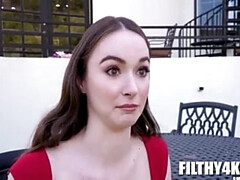 Leie, Grosser arsch, Blasen, Zierlich, Pov, Realität, Taboo, Jungendliche (18+)