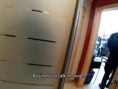 美女, デカパイ, フェラチオ, 茶髪の, 浮気する, オフィス, ポリス, ラフ