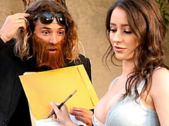 Gros cul, Gros clito, Bikini, Brunette brune, En levrette, Hard, Tatouage, Nénés