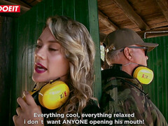 Grosser arsch, Fingern, Latina, Lesbisch, Rotschopf, Hintern versohlen, Strümpfe, Jungendliche (18+)