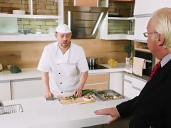 Анальный секс, Брюнетки, Измена, Кончили внутрь, Европейки, Хд, На кухне, Чулки