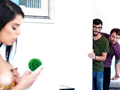 Mamada, Morena, Doble penetracion, Pajear, Sexo duro, Hombre hombre mujer, Adolescente, Trio