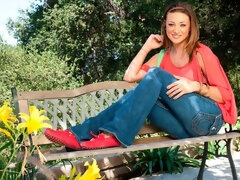 Cul, Blonde, Branlette thaïlandaise, Embrassement, Léchez, Chatte, Rasée, Adolescente