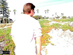 Gros cul, Gros seins, Sucer une bite, Britannique, Brunette brune, Queue, Hd, Maman