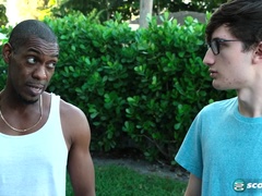 Anal, Gros seins, Bikini, Sucer une bite, Brunette brune, Éjaculer dans la bouche, Mère que j'aimerais baiser, Avaler