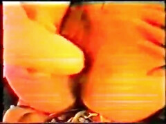 Enthousiasteling, Grote mammen, Huisgemaakt, Lesbisch, Moeder die ik wil neuken, Pools, Tiener, Trio