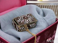 18 jaar, Grote kont, Blond, Likken, Rijpe lesbienne, Moeder die ik wil neuken, Kut duiken, Tiener