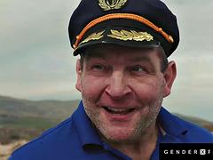 Anal, Grosse bite, Sucer une bite, Brunette brune, Homosexuelle, Branlette thaïlandaise, Plan cul à trois, Nénés