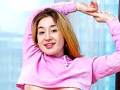 Leie, Grosser arsch, Grosse titten, Blondine, Fingern, Masturbation, Rasiert, Entkleiden