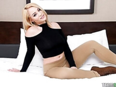 Kont, Grote kont, Blond, Pijpbeurt, Handbeurt, Moeder die ik wil neuken, Natuurlijke tieten, Strippen