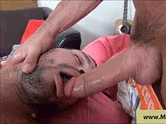 In den arsch, Arsch, Blasen, Braunhaarige, Aufs gesicht abspritzen, Schwul, Öl, Rasiert