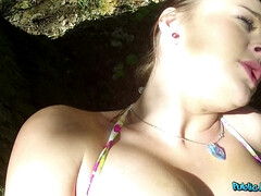 Amateur, Bikini, Sucer une bite, Faciale, De plein air, Pov, Mouillée