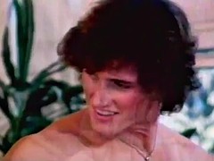 Tetas grandes, Morena, Cuadrupleta, Grupo, Clasico