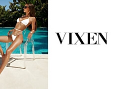 Chambre à dormir, Grosse bite, Gros seins, Sucer une bite, Brunette brune, En levrette, Maigrichonne, Adolescente