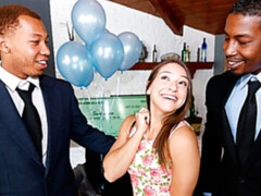 Schwarz, Blasen, Braunhaarige, Hundestellung, Doppelpenetration, Handjob, Mann mann frau, Jungendliche (18+)