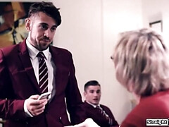 Kont, Grote mammen, Pijpbeurt, Dominatie, Groepseks, Hardcore, Student, Lerarin