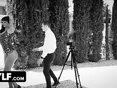 Bikini, Madura, Semen en la boca, Corridas, Hd, Madres para coger, Al aire libre, Tatuaje