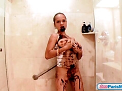 18 jaar, Enthousiasteling, Bruinharig, Fetisj, Eten, Hd, Douche, Alleen