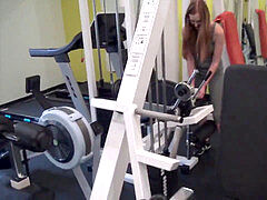 フェラチオ, 浮気する, ヨーロピアン, ジム, お金, 現実, 赤毛, ティーン