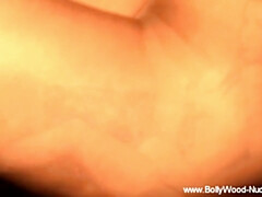 Bruinharig, Erotisch, Vrouw, Harig, Rijpe lesbienne, Moeder die ik wil neuken, Softcore pornografie, Alleen