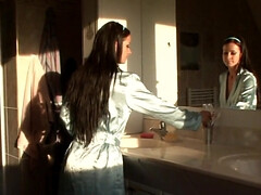 Nana, Brunette brune, Européenne, Doigter, Actrice du porno, Maigrichonne, Solo, Adolescente