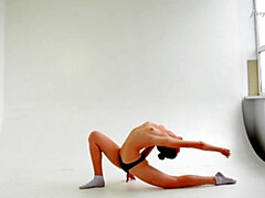 Rough Alla's gymnasts clip