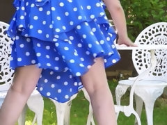 Femme au foyer, Masturbation, Mature, Public, Rasée