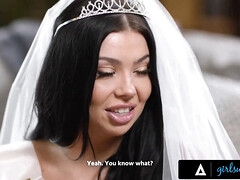 Tromperie, Doigter, Hd, Lesbienne, Léchez, Lingerie, Seins naturels, Rousse roux