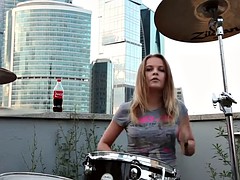 my favorite teen drummer-girl Vika