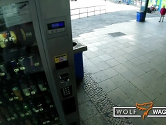 Минет, Сперма во рту, Хд, Милф, От первого лица, На публике, Тату, В поезде